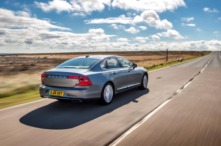  Volvo S90 D4 Inscription 2016 года  (UK) (фото 28 из 30)